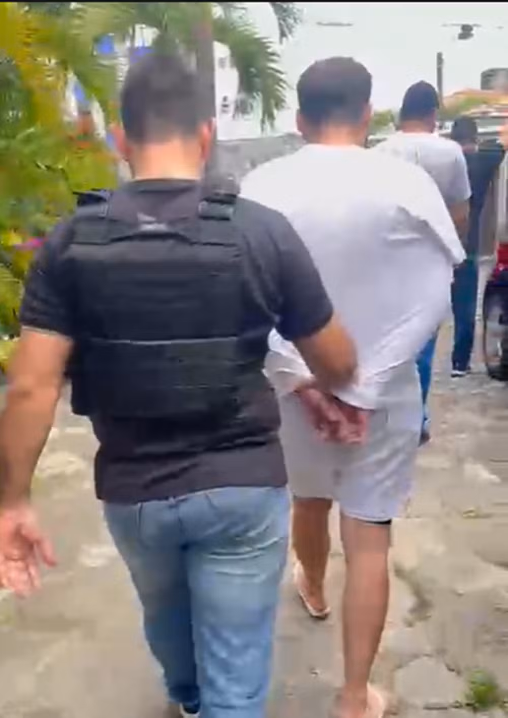 Homem é preso suspeito de adulterar carros alugados e simular roubos para lucrar com novos aluguéis, na PB