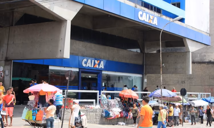 TST determina reajuste de plano de saúde e fim da greve da Caixa