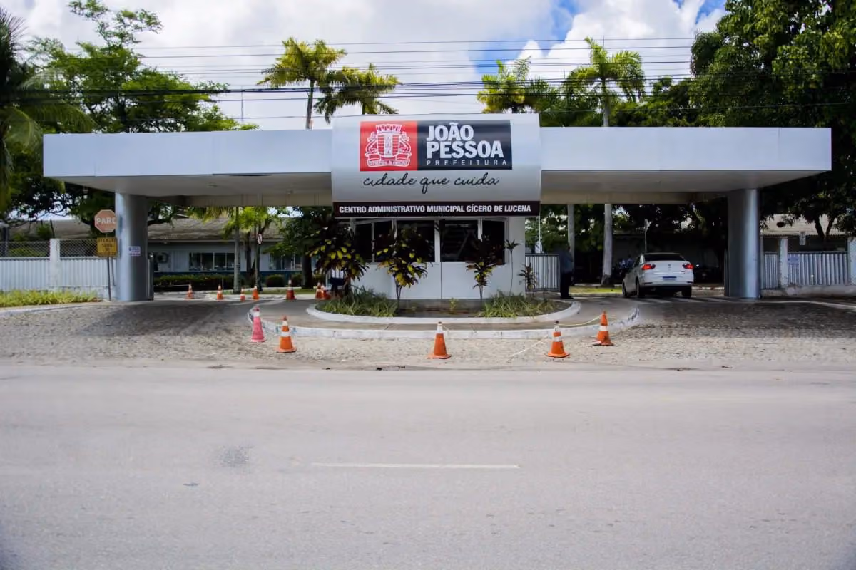 Prefeitura de João Pessoa paga salário de servidores nesta terça e quarta-feira