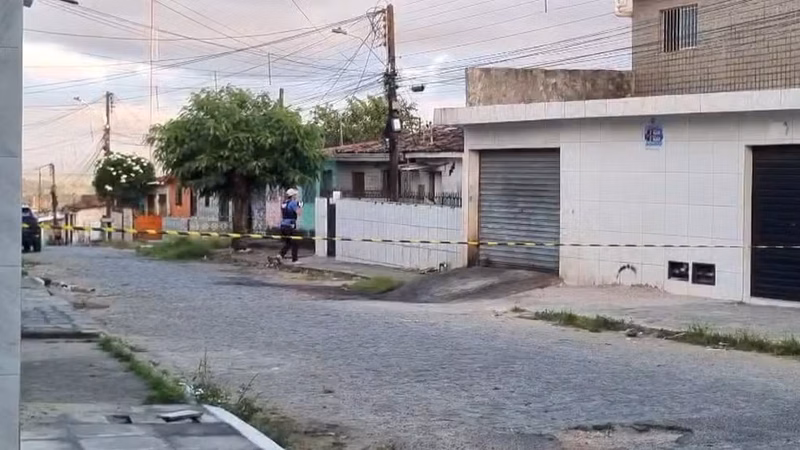 Homem é morto a tiros após ter casa invadida em João Pessoa