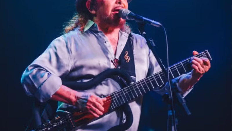 Aniversário de 162 anos de Campina Grande terá show gratuito de Geraldo Azevedo e concerto especial